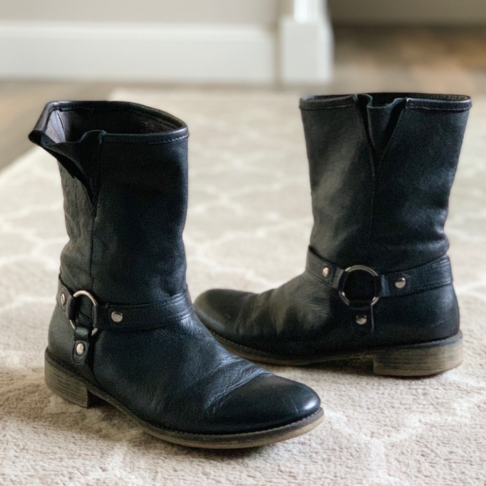 EUC Boutique 9 Leather Moto Boots